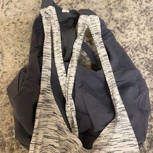 Lululemon tank and bra combo